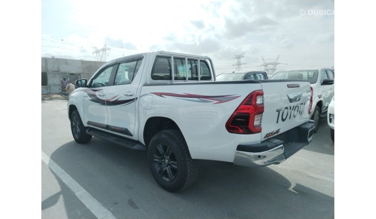 تويوتا هيلوكس TOYOTA HILUX 4.0 V6 WHITE 2023