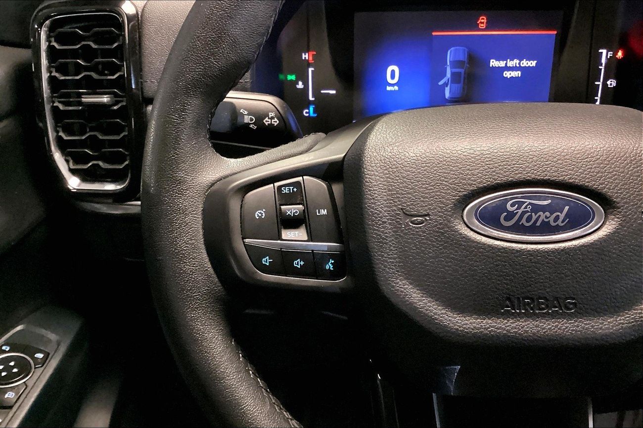 Ford Everest XLT | Guaranteed Warranty | 0 Down Payment