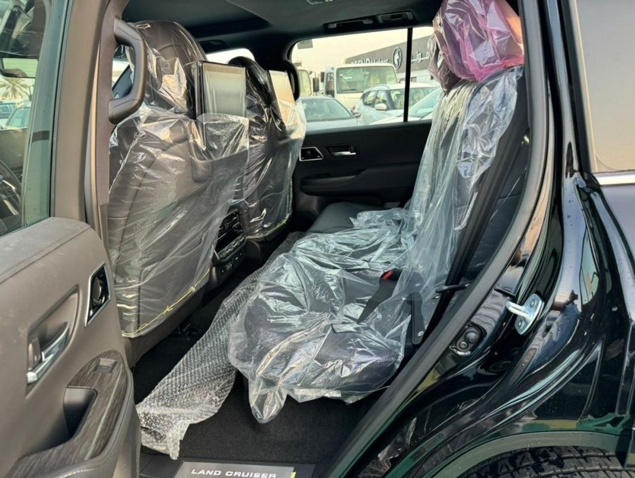 تويوتا لاند كروزر 2026 TOYOTA LAND CRUISER 3500cc VXR Twin Turbo FULL OPTION Petrol Automatic Zero KM