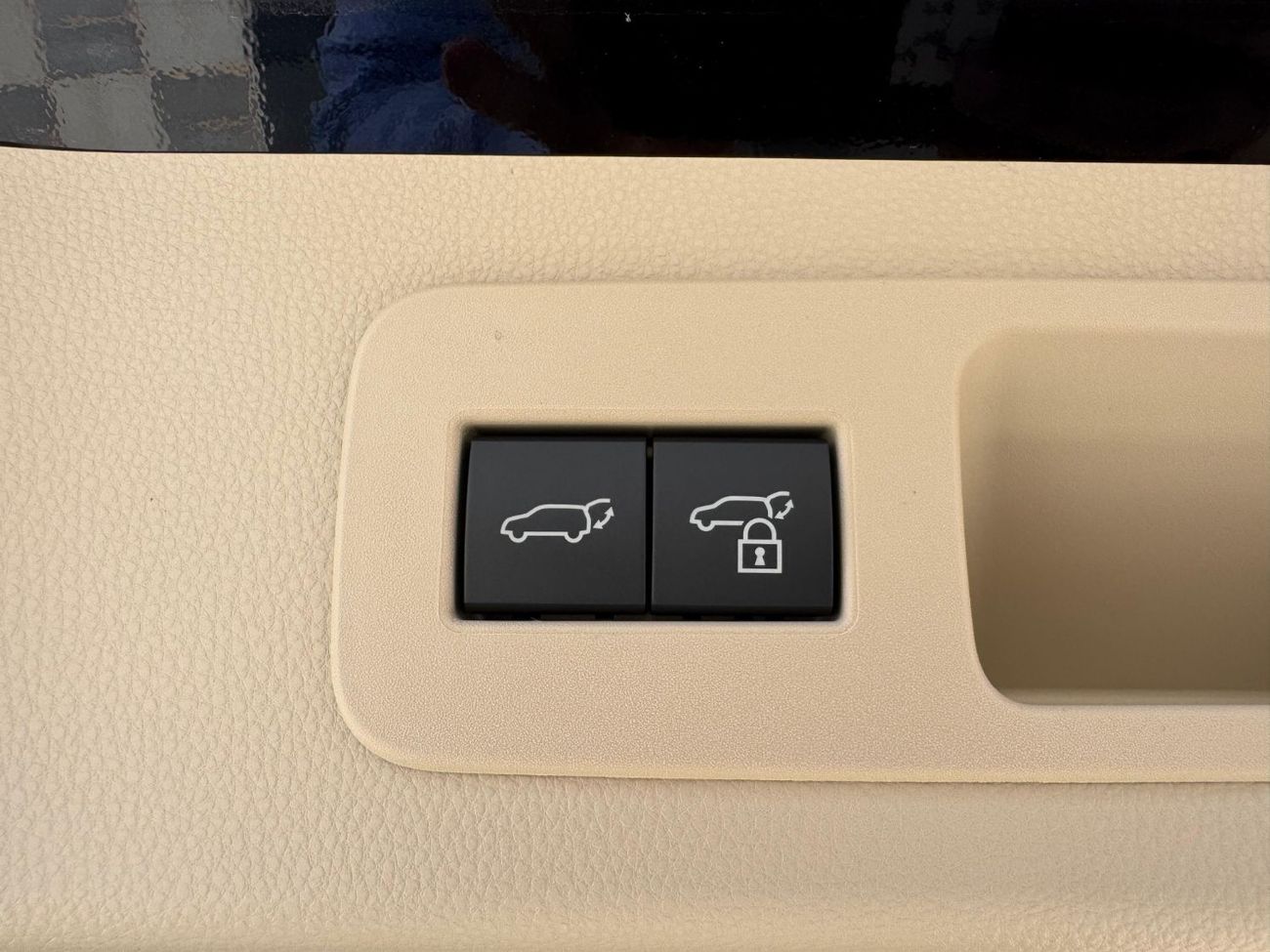 تويوتا لاند كروزر تويوتا لاندكروزر GXR 2025 | V6 توين تيربو | فل أوبشن | زيرو | خليجي