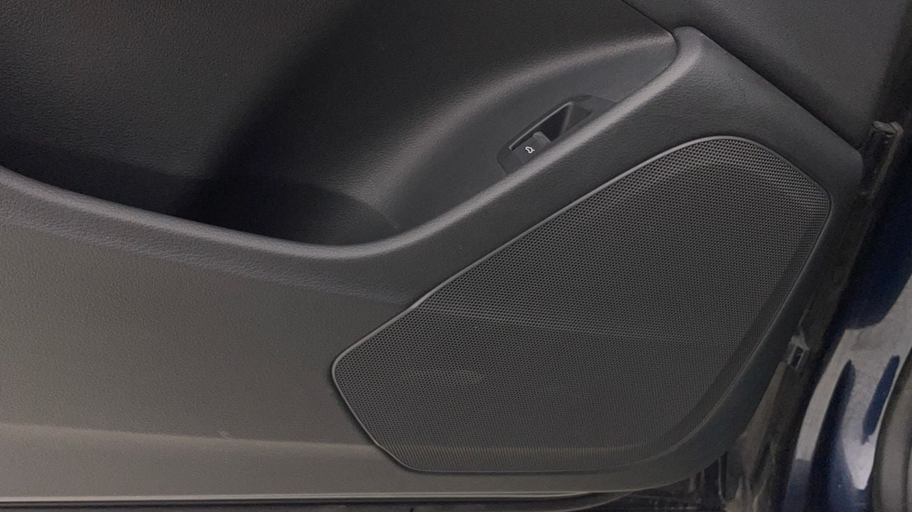 Audi Q8 55 TFSI quattro S-Line sports & Black Gloss package 3.0L (340 HP) 2023 55 TFSI QUATTRO | AED 3357/Mo