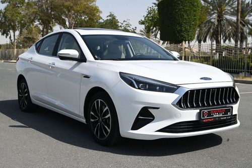 جاك J7 EMI 560 AED - JAC WARRANTY - JAC J7 LUXURY 2022 - LOW MILEAGE - FIRST OWNER - GCC
