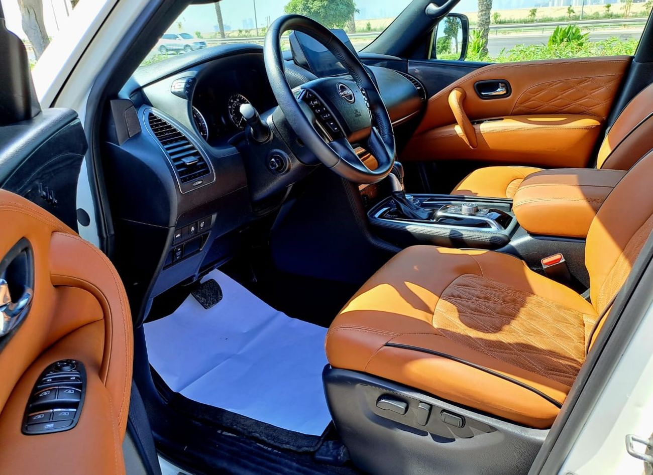 Nissan Patrol SE Platinum 5.6L