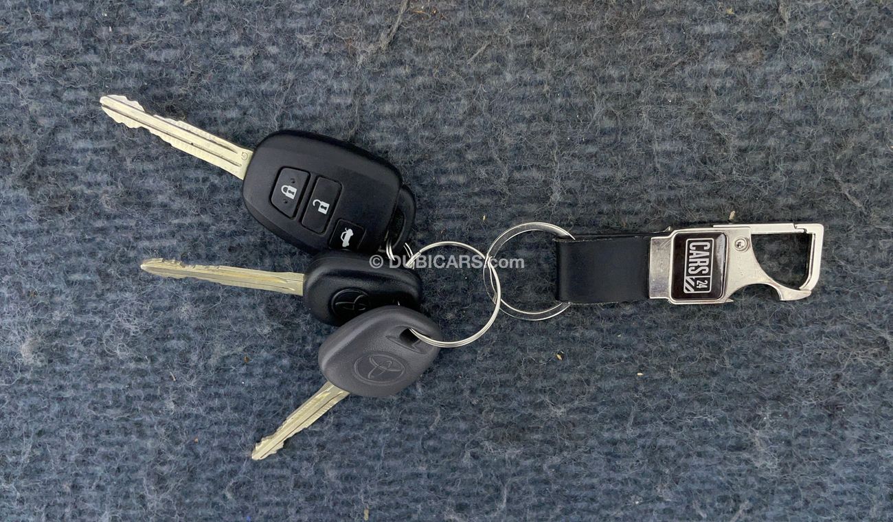 تويوتا يارس SE 1.5 | بدون دفعة مقدمة | اختبار قيادة مجاني للمنزل