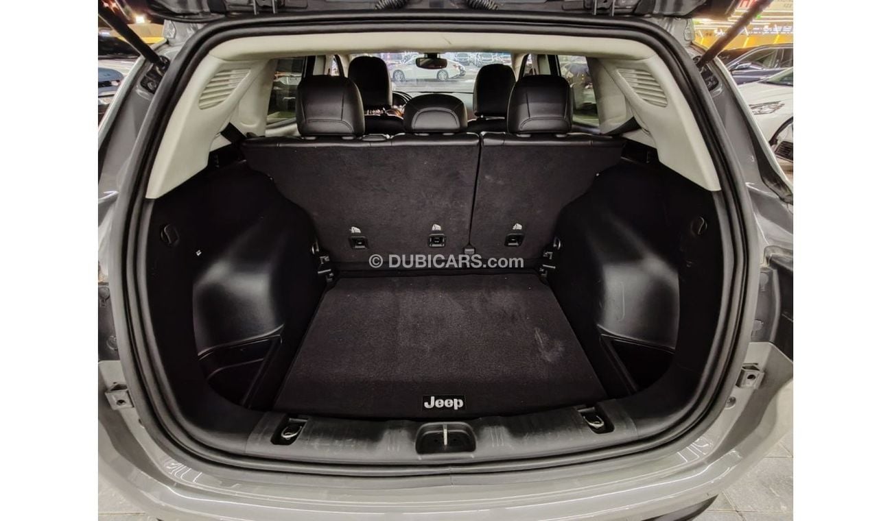 Jeep Compass Limited car has a one year mechanical warranty included** and bank financing