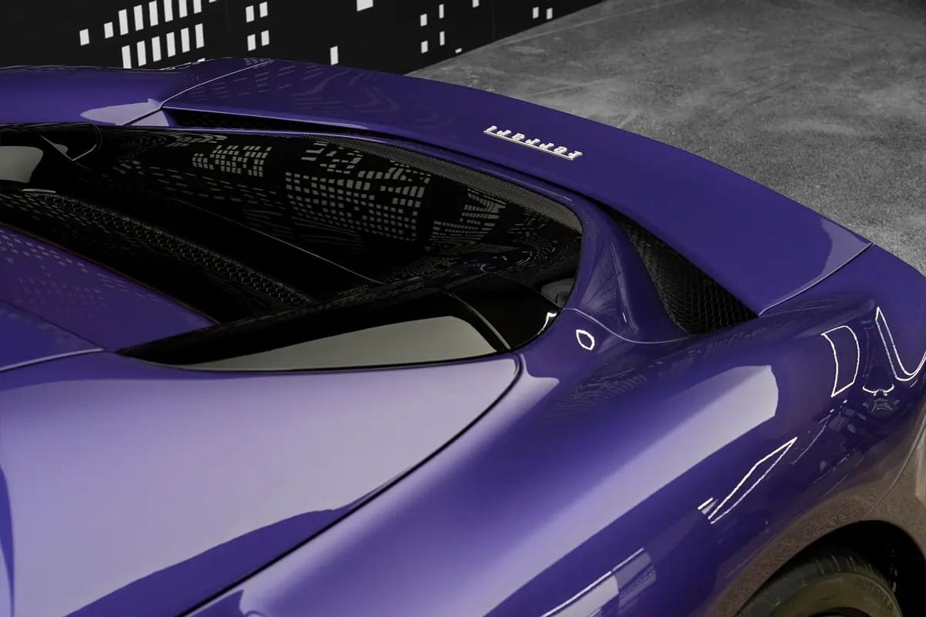 فيراري 296 GTS