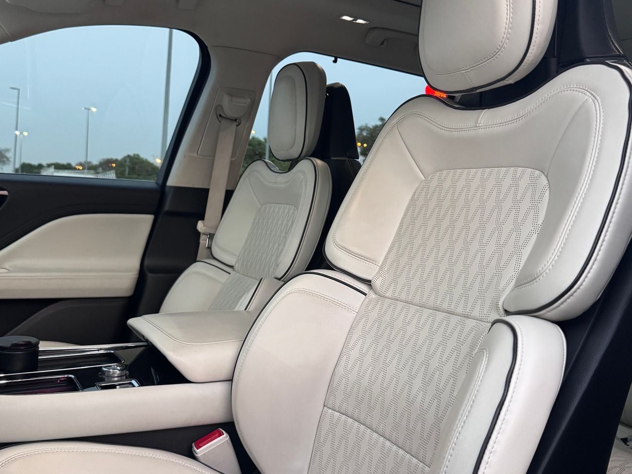 Lincoln Aviator PRESIDENTIAL
