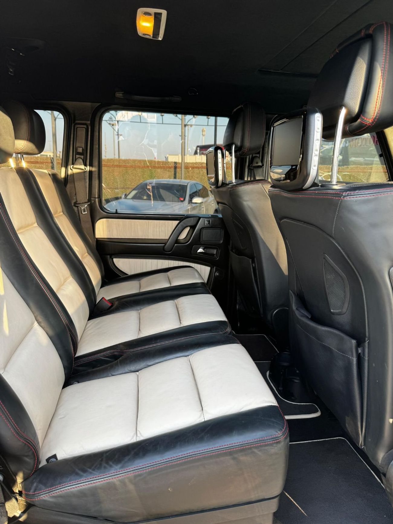 مرسيدس بنز G 500 Premium + 4.0L