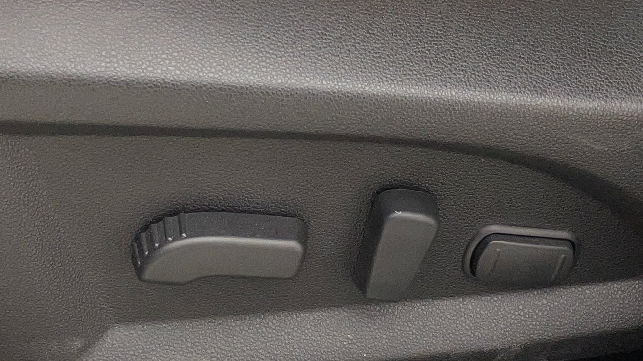 رينو كوليوس 2023 LE | AED 1034/Month | 0 DP | 30 Day Return | Warranty | Service History