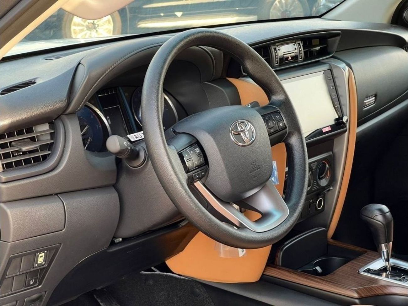 تويوتا فورتونر TOYOTA FORTUNER (TGN156) 2.7L SUV 4WD 5Doors