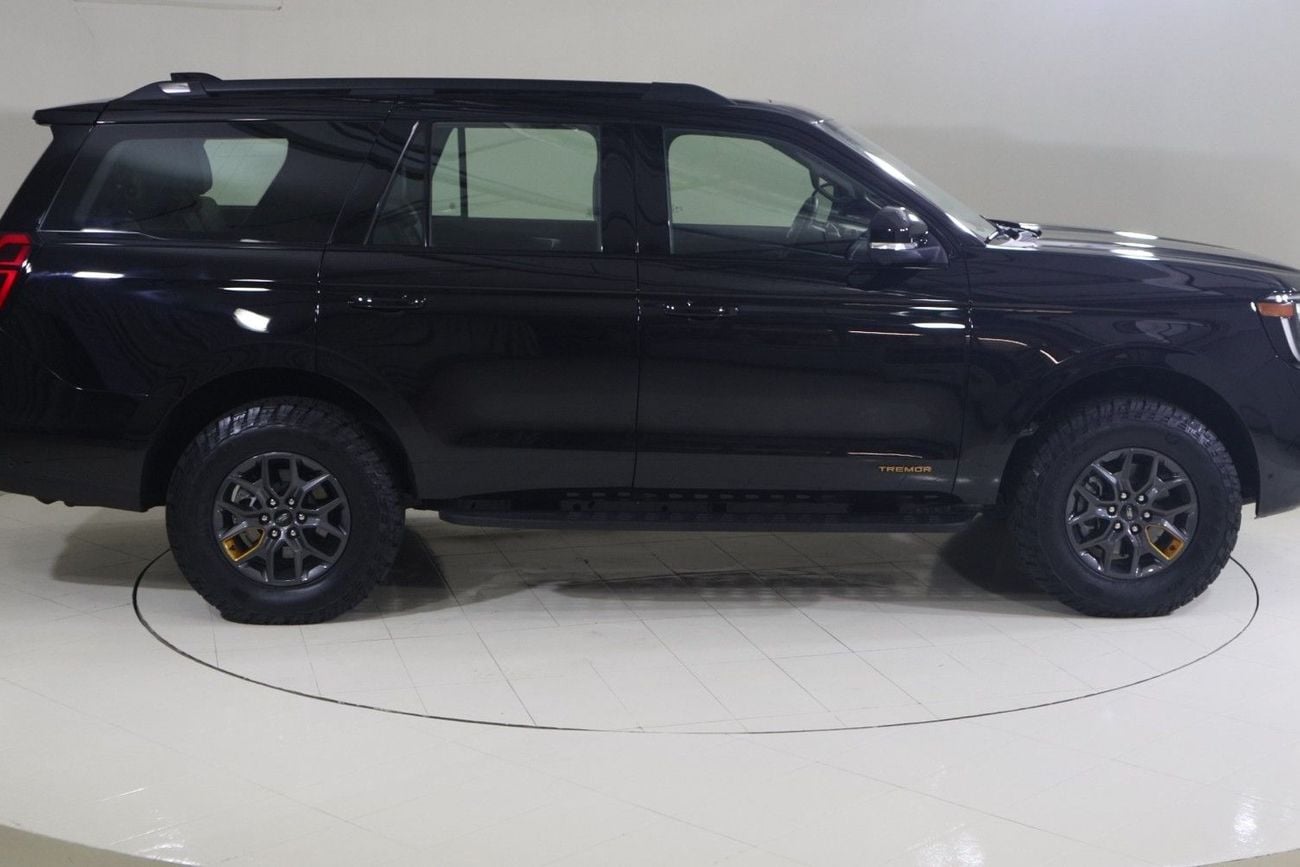 Ford Expedition TR2525 TREMOR / AL TAYER MOTORS / AL QOUZ SHOWROOM
