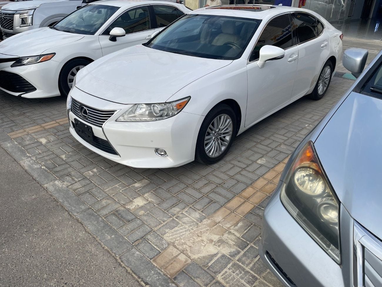 Lexus ES350 PLATINUM