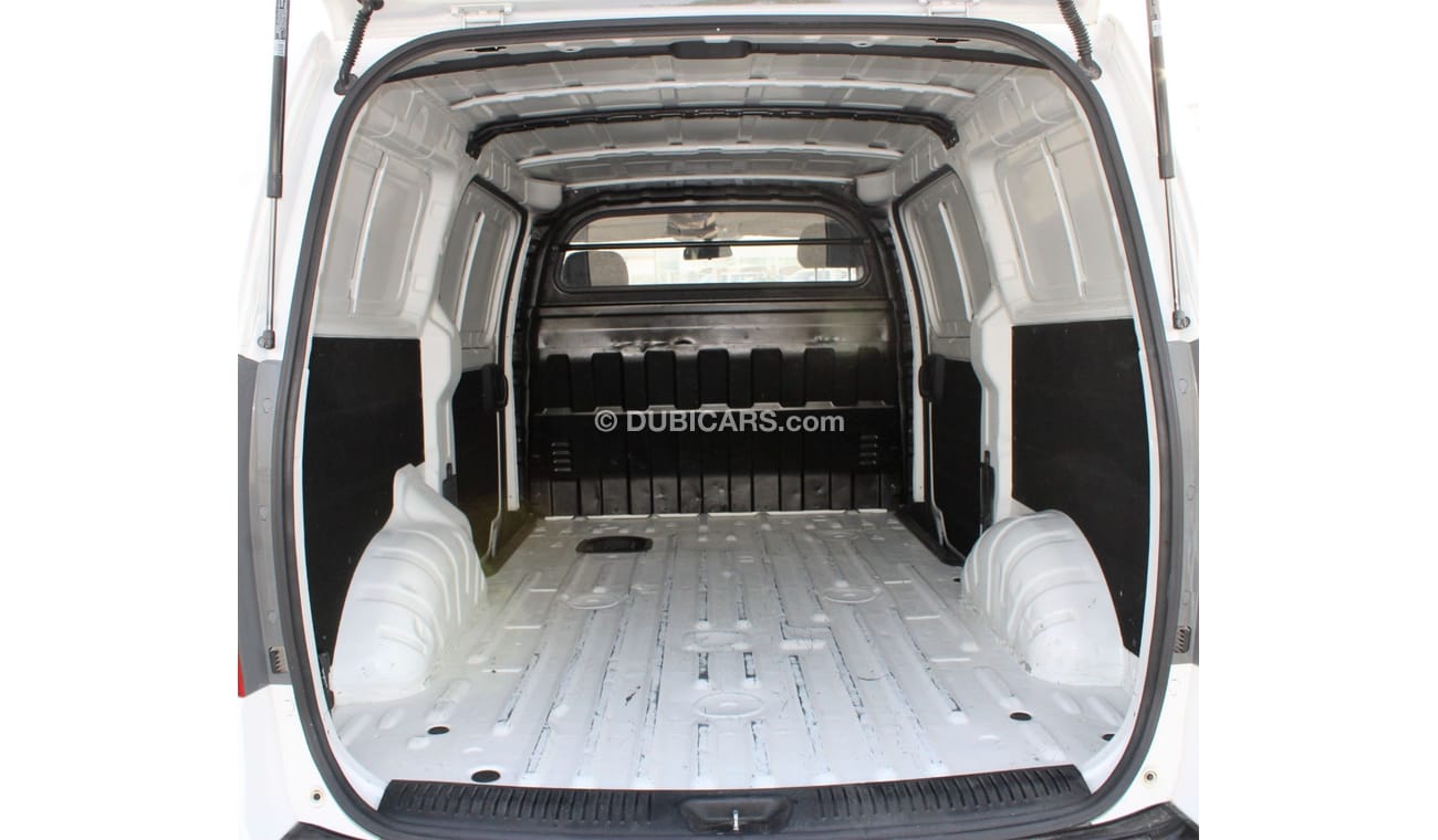 Hyundai H-1 Hyundai H1 2017, GCC van, in excellent condition, without accidents, very clean from inside and outs
