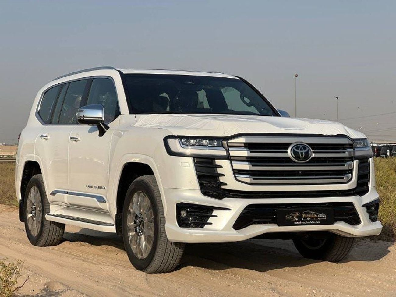 Toyota Land Cruiser VXR 3.5L PTR A/T // 2026 // FULL OPTION WITH KIT , RADAR & 360 CAMERA , HEAD UP DISPLAY // SPECIAL O