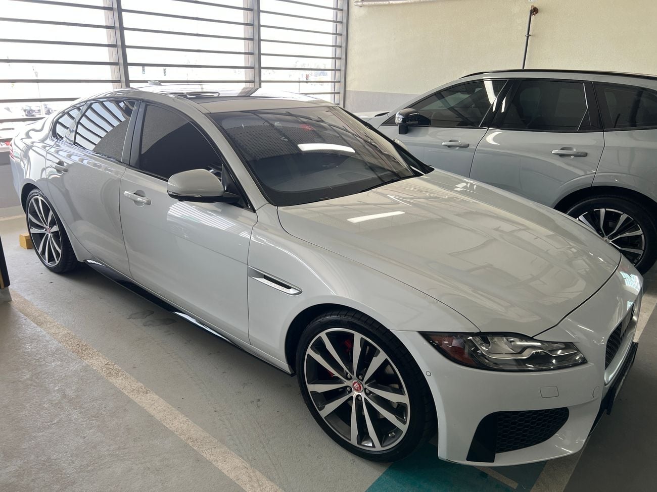 Jaguar XF