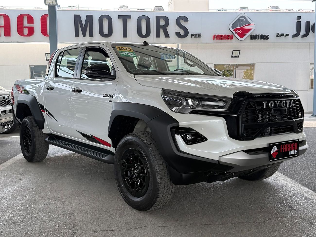 Toyota Hilux GR-SPORT 4.0 V6 **EXPORT ONLY**التصدير فقط خارج الخليج***