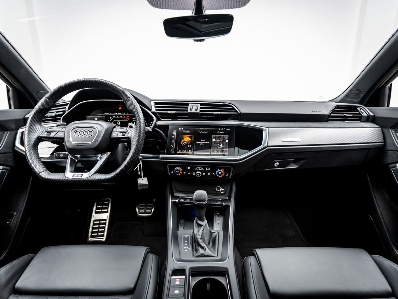 Audi RS Q3 Sportback TFSI quattro 2.5L 2024 Audi RSQ3, 2027 Audi Warranty + Service Contract, Low KMs, GCC