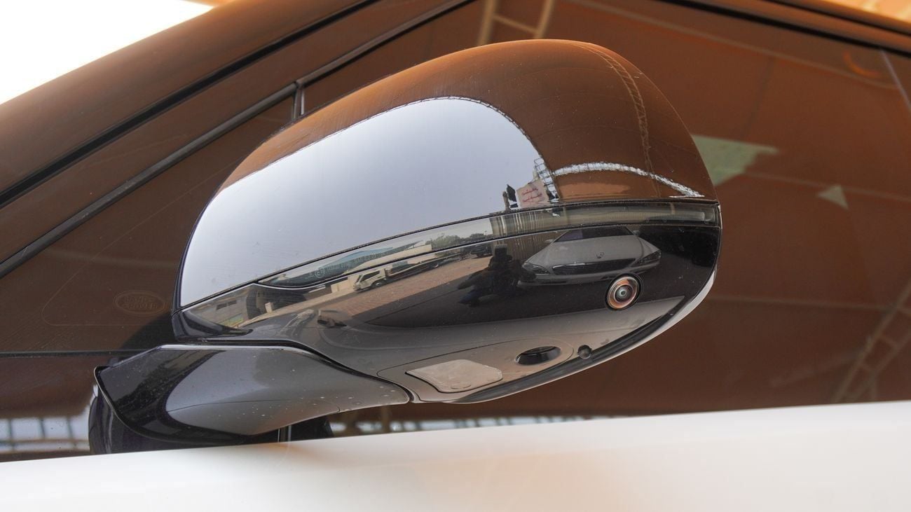 لاند روفر رينج روفر سبورت DYNAMIC SE P400