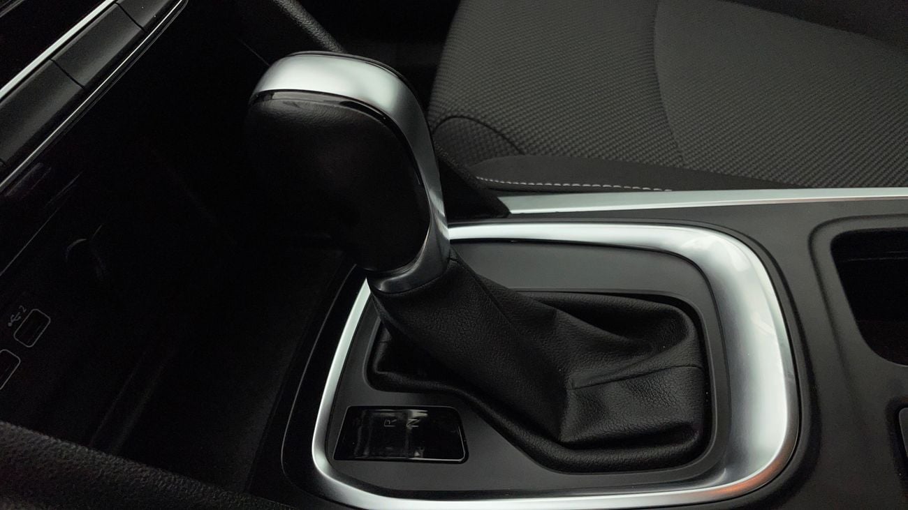 Renault Megane PE 1.6 | Zero Down Payment | Home Test Drive