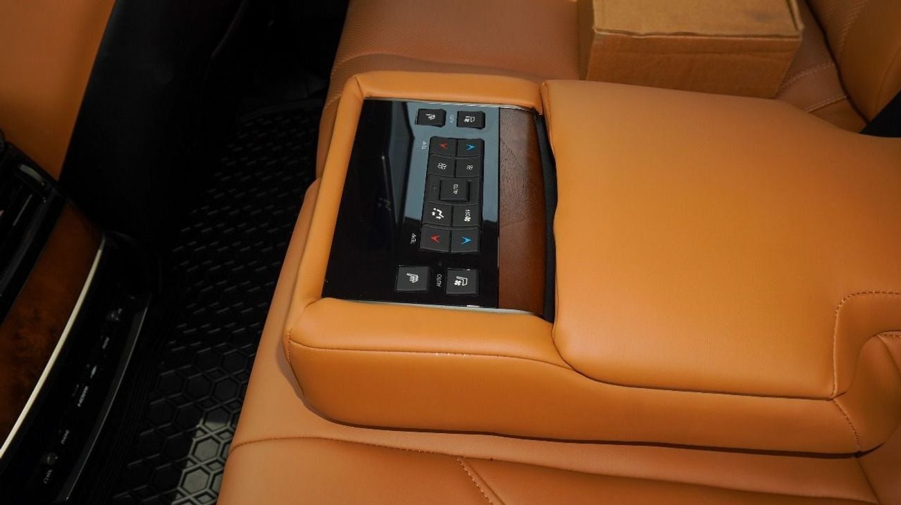 Lexus LX 570 LEXUS LX570 5.7L V8 PETROL FULL OPTIONS