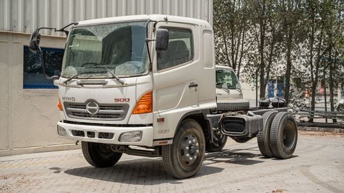 Hino 500