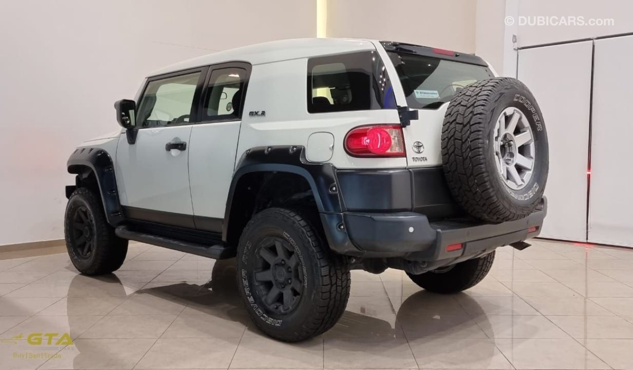 تويوتا إف جي كروزر 2014 Toyota FJ Cruiser GXR, Full Service History, GCC