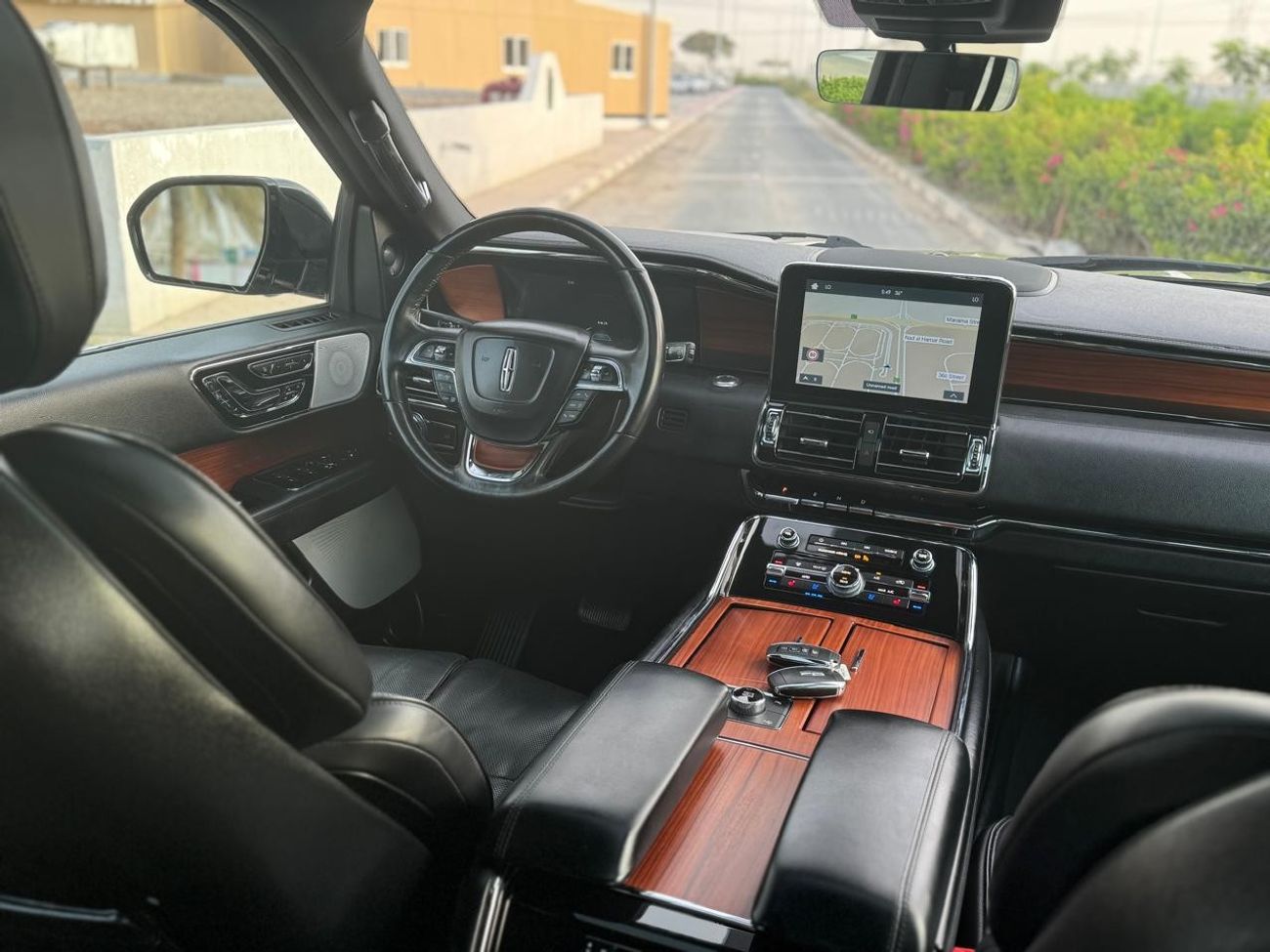 Lincoln Navigator Reserve LINCOLN NAVIGATOR 2018 GCC FULL SERVICE HISTORY