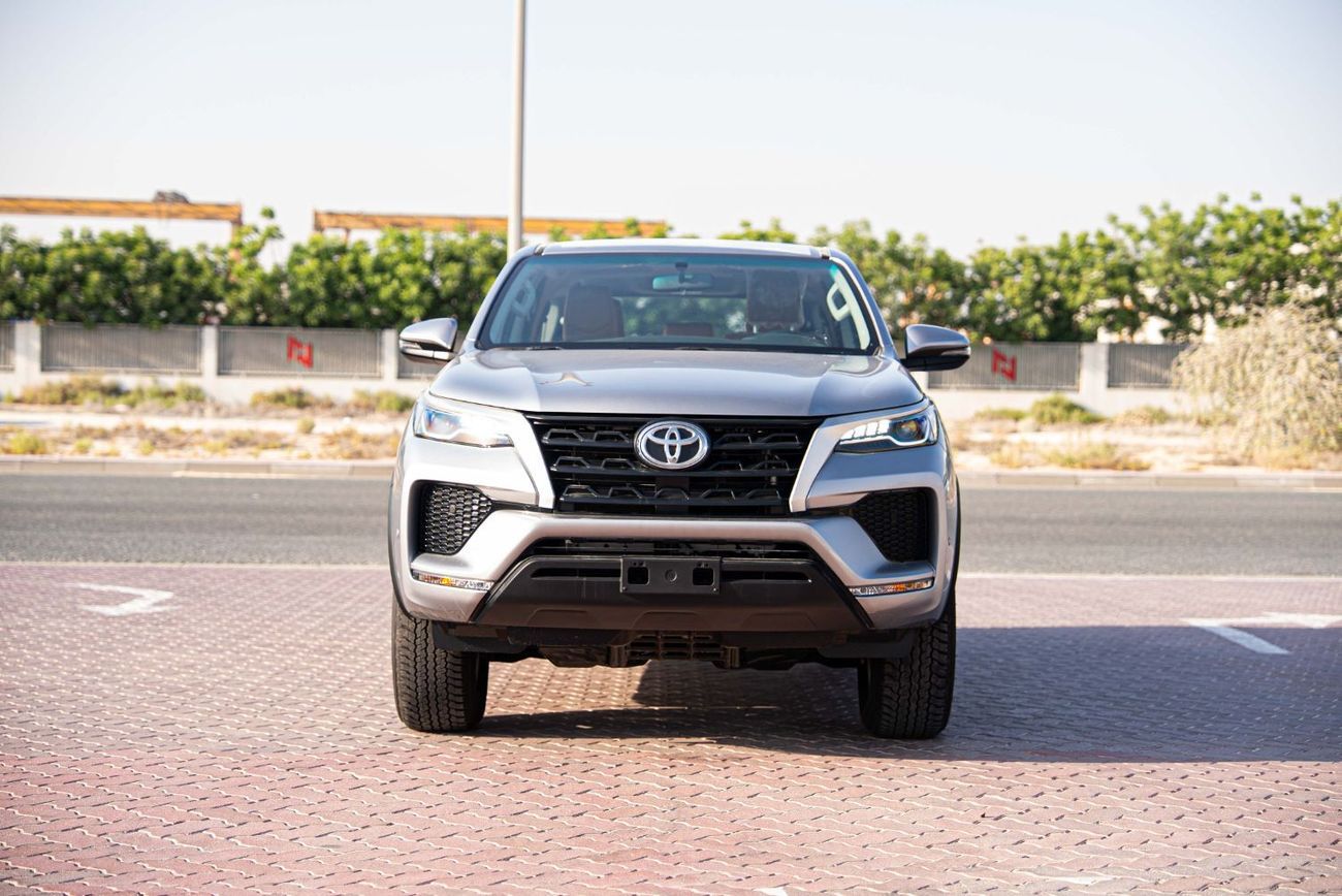 Toyota Fortuner 2.7 - Silver Metallic Inside Chamois | Export Only