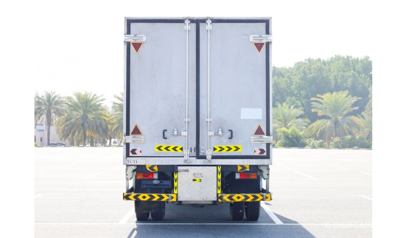 Mitsubishi Fuso Canter | Long Chassis 4Ton with Insulated Box | Excellent Condition | GCC Specs