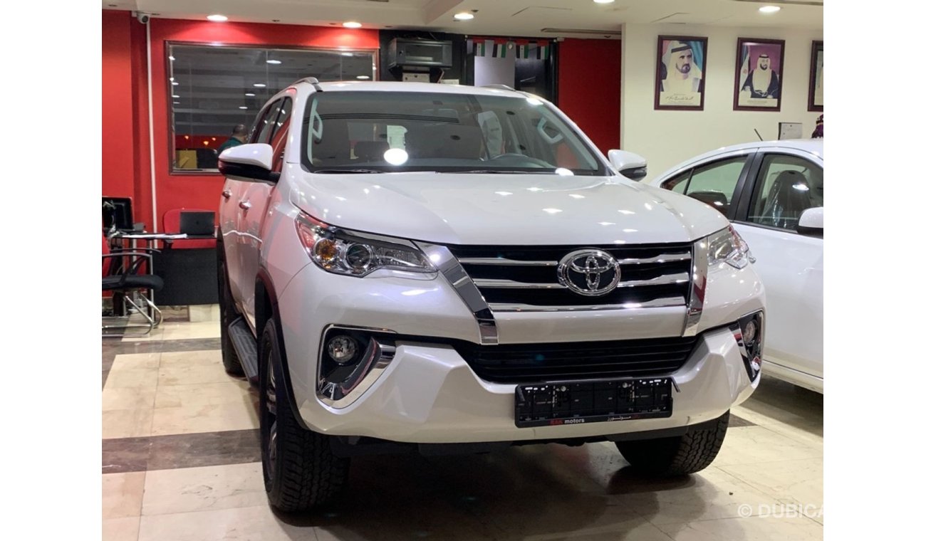 Toyota Fortuner V4 MY2020 WITH REAR SCREENS  ( WARRANTY / SERVICES )