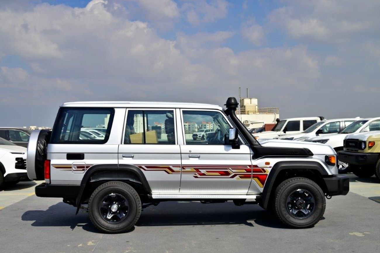 Toyota Land Cruiser 70 76  Limited V8 4.5L Turbo Diesel 4wd Manual Transmission