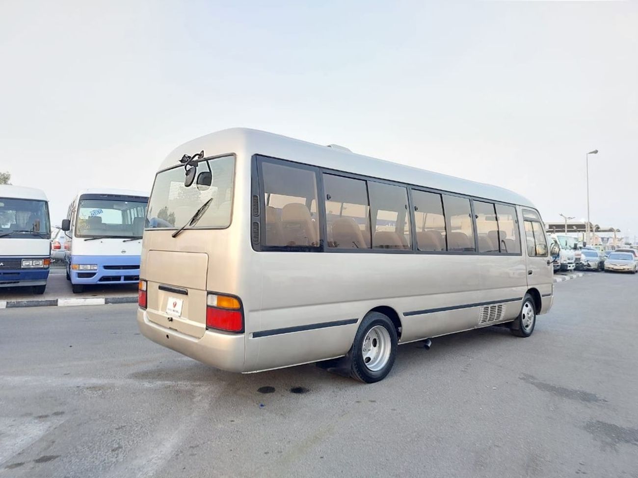 Toyota Coaster TOYOTA COASTER BUS RHD 1996 MODEL 4.1 L DIESEL AUTOMATIC(PM04049)