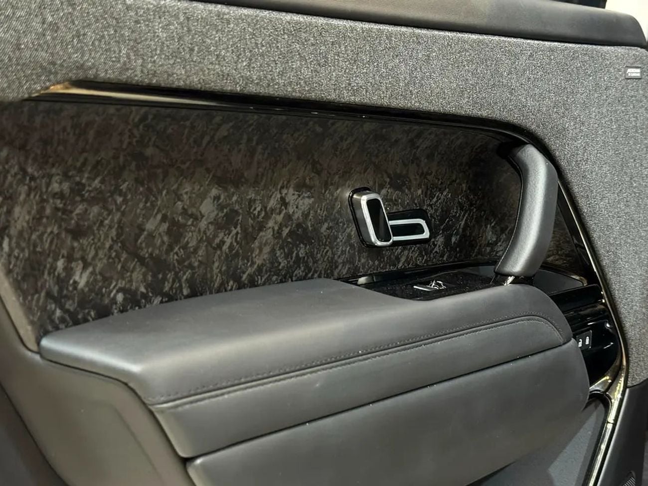 Land Rover Range Rover Sport P525