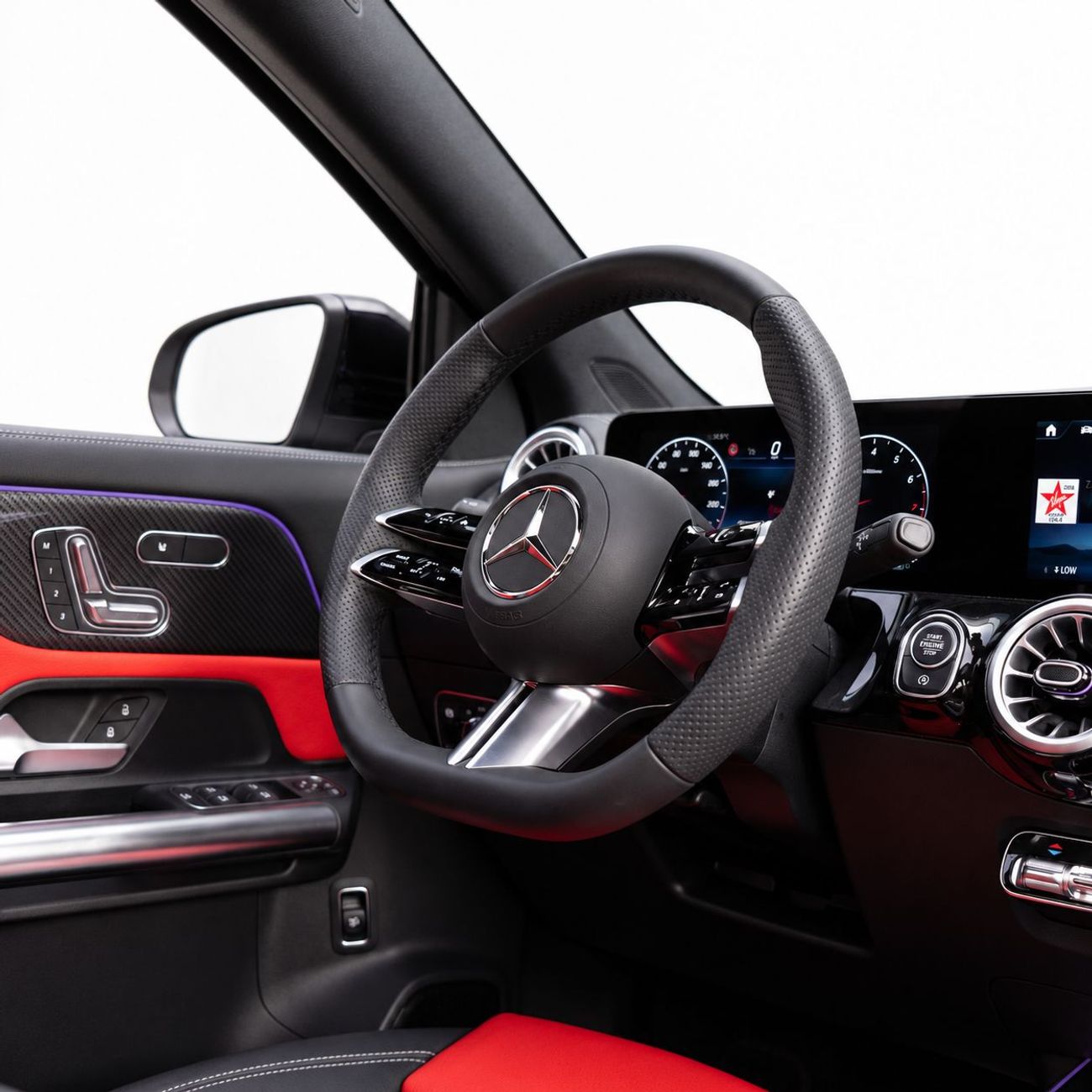 مرسيدس بنز GLA 200 AMG PREMIUM 3,449 شهريًا • بدون دفعة أولى • مرسيدس بنز GLA 200 AMG Line • ضمان الوكالة