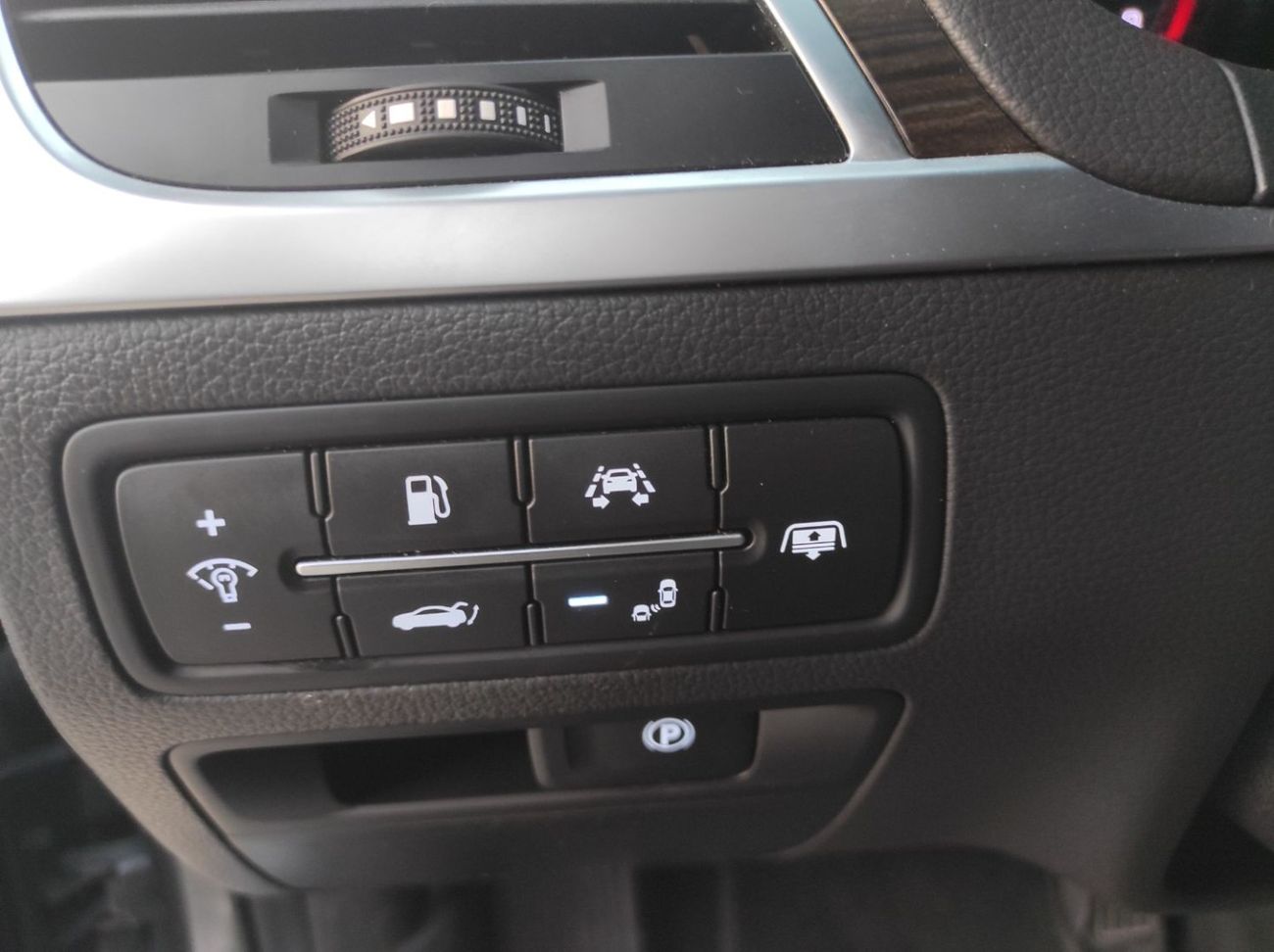 Genesis G80 Sport Royal 3.3L Genesis G80 2017 V6 3.3 full automatic