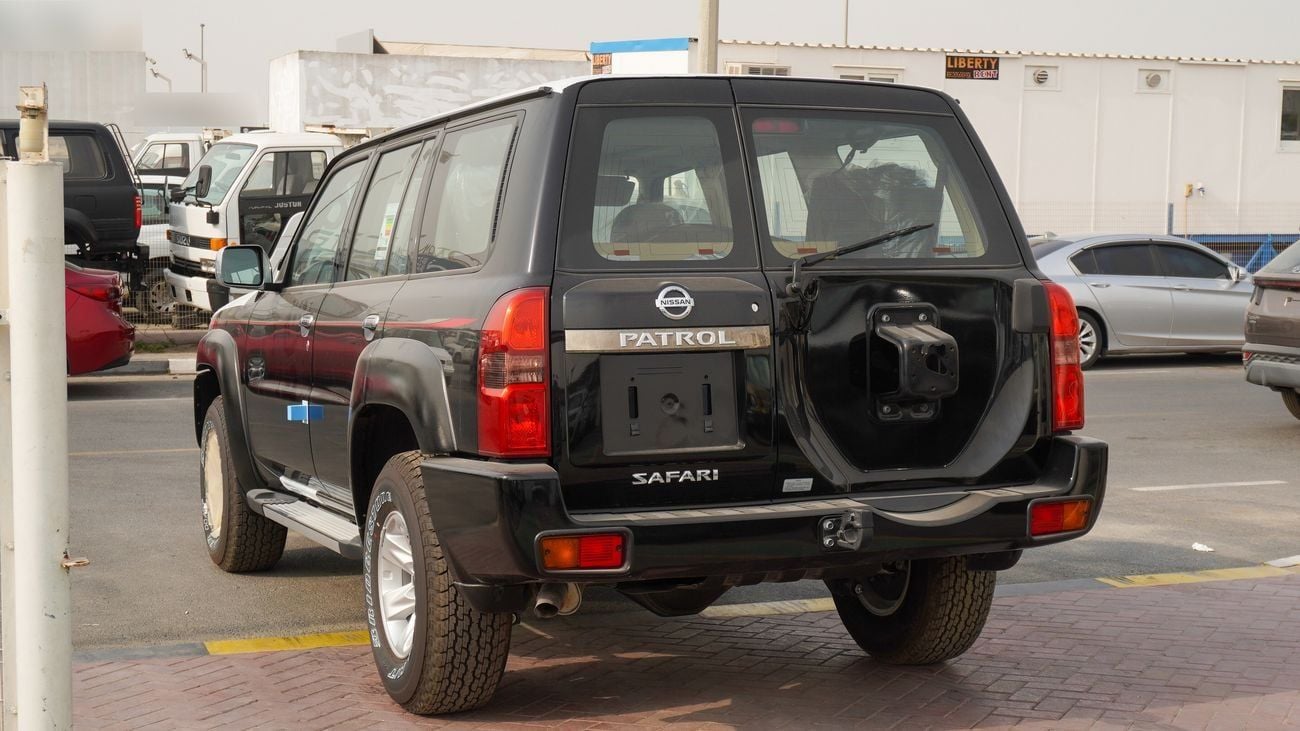 Nissan Patrol Safari
