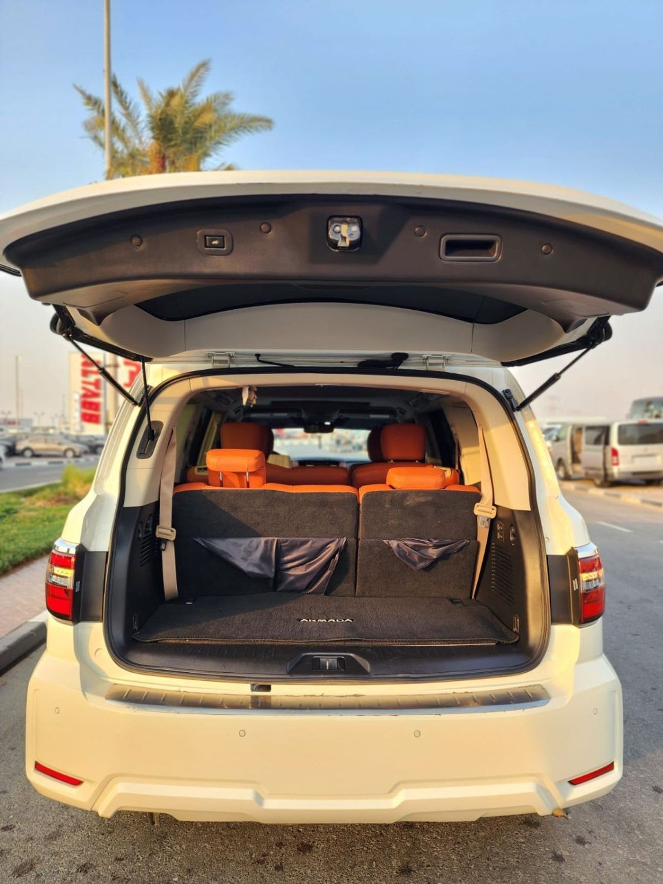 Nissan Armada NISSAN ARMADA PLATINUM 2018