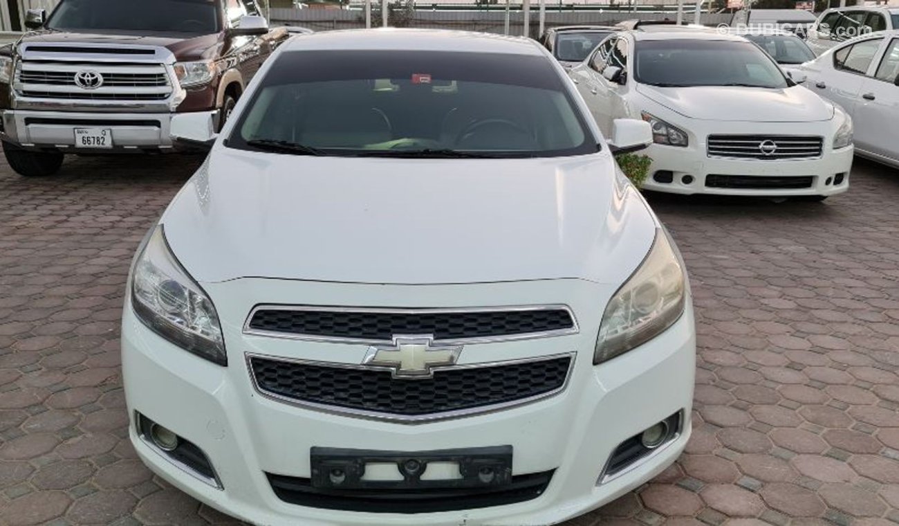 Chevrolet Malibu شيفروليه ماليبو موديل 2013 خليجية بحالة جيدة جدا عجمان سوق السيارات معرض الصحراء لتجارة السيارات رقم