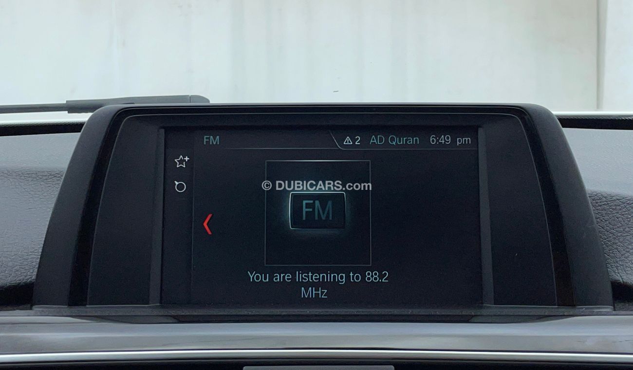 بي أم دبليو 318i EXCLUSIVE 1.5 | بدون دفعة مقدمة | اختبار قيادة مجاني للمنزل