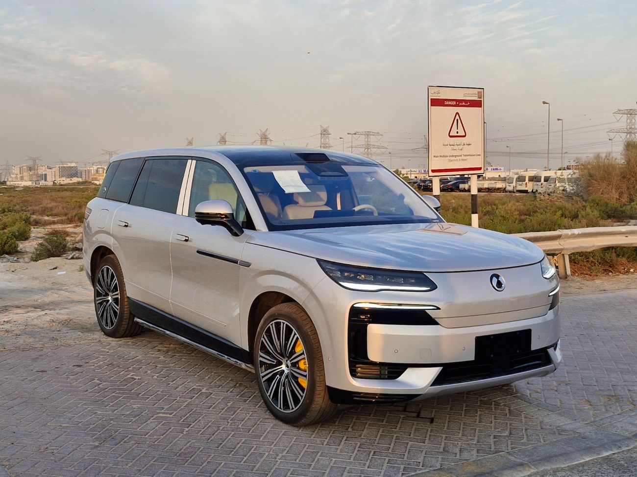 BYD E3 2025 BYD DENZA N9 e3 FLAGSHIP 2.0T Plug-in Hybrid BRAND NEW 0KM