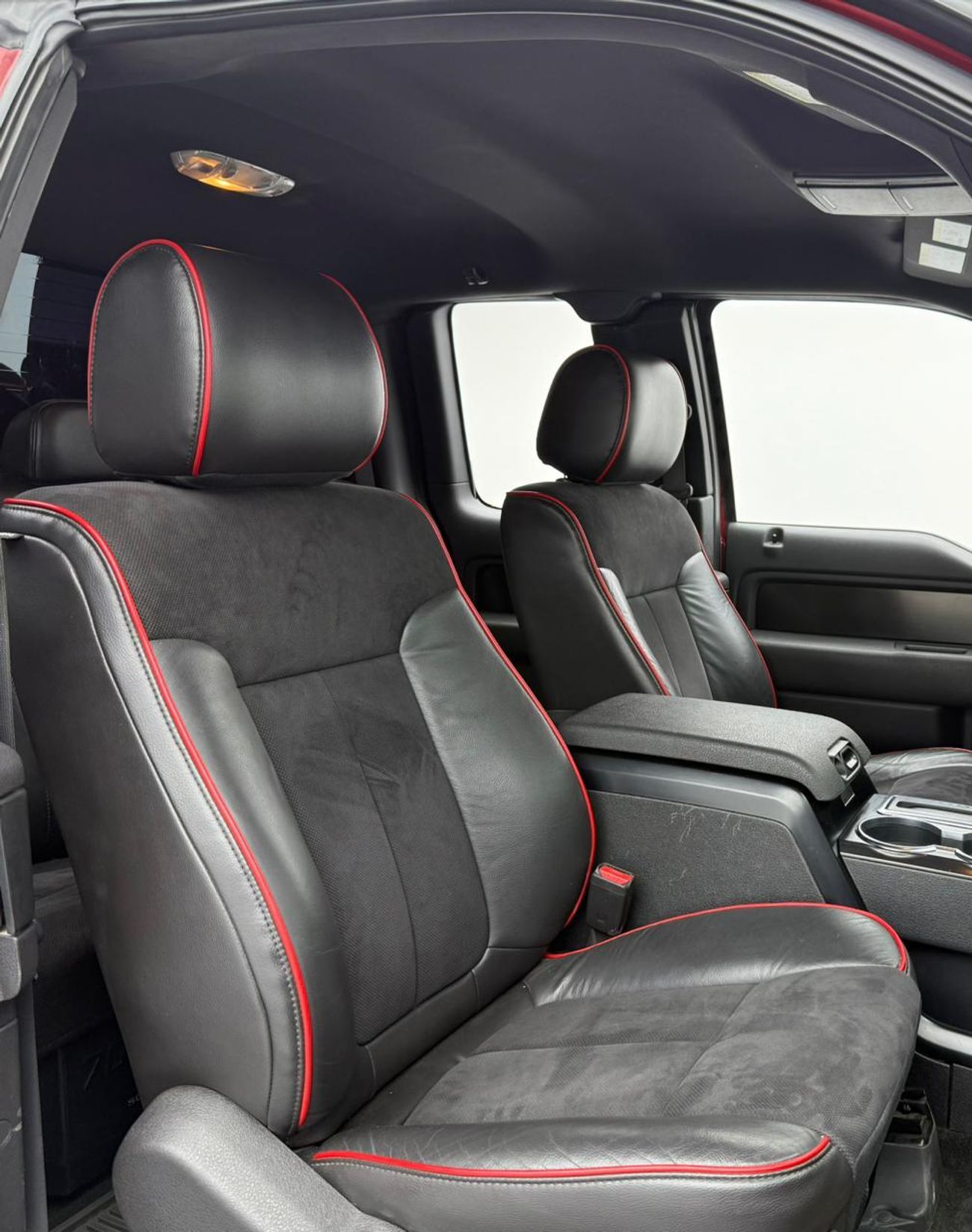 فورد F 150 FX4 5.0L 2013 Ford F150, Full Ford Service History, Fully Loaded, Excellent Condition, GCC