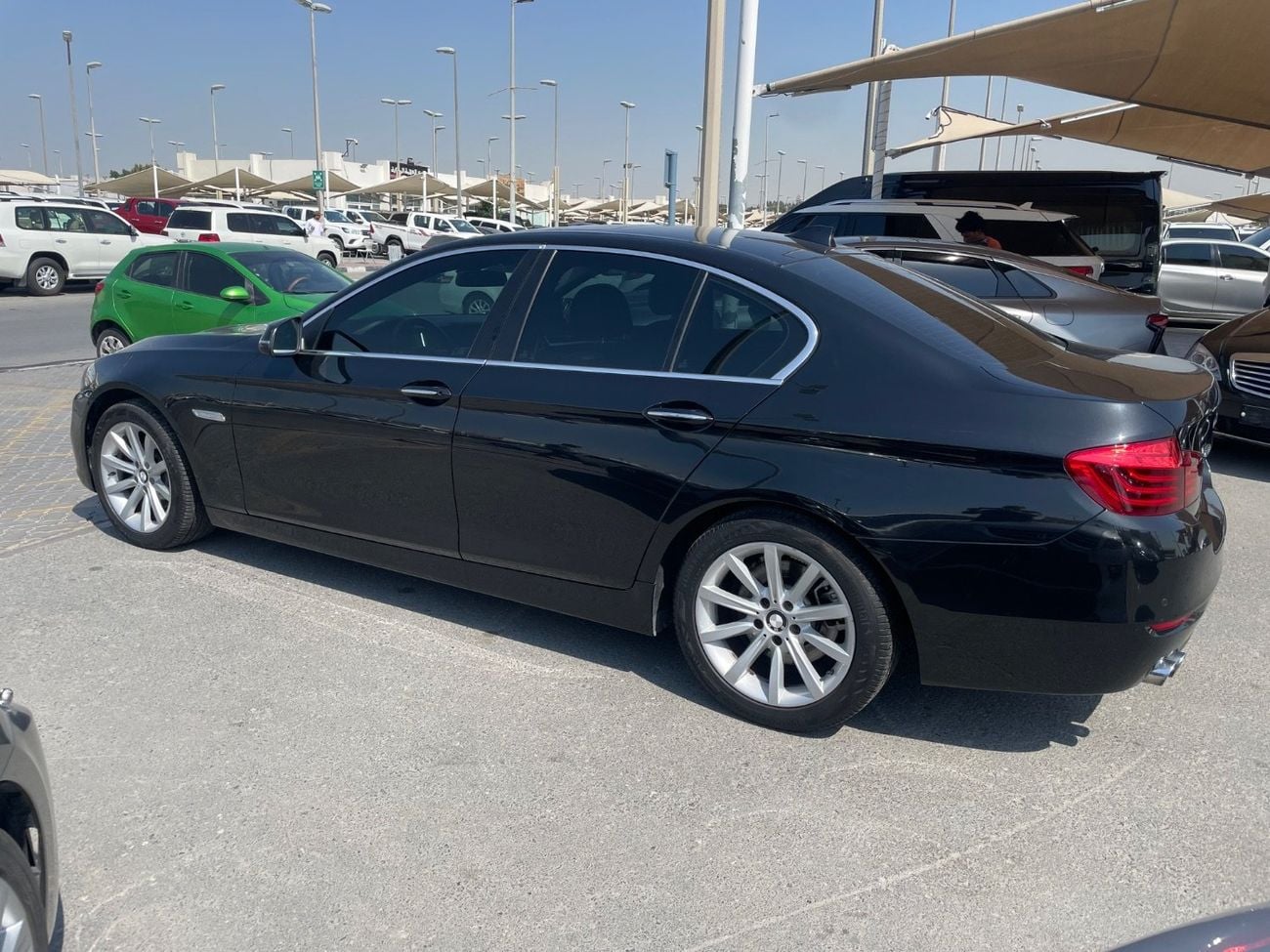 بي أم دبليو 528 جران توريزمو بي ام دبليو 528 وارد كوريا فل اوبشن نظيفة جدا ًبدون حوادث