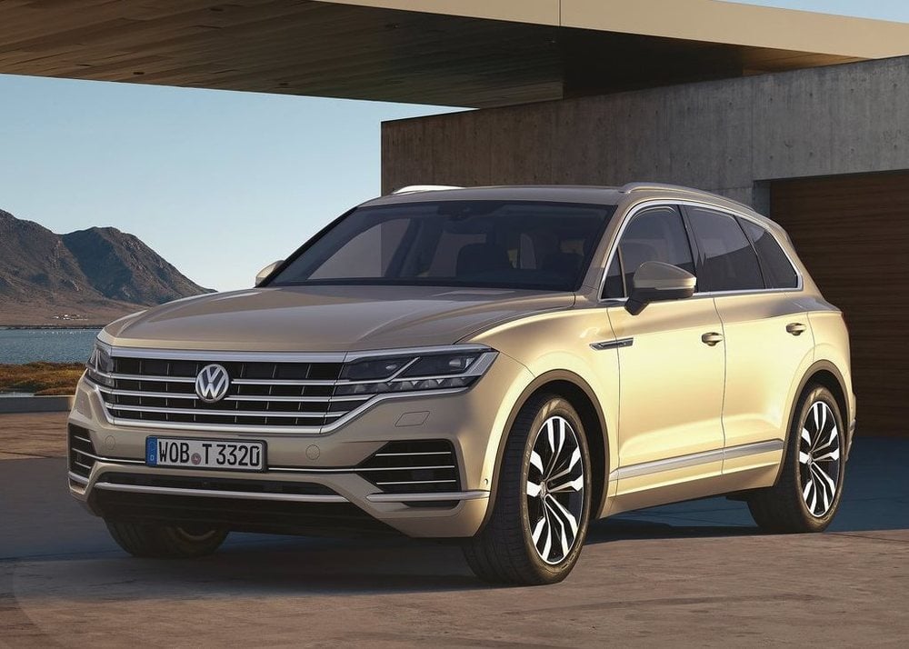 Volkswagen Touareg exterior - Front Left Angled