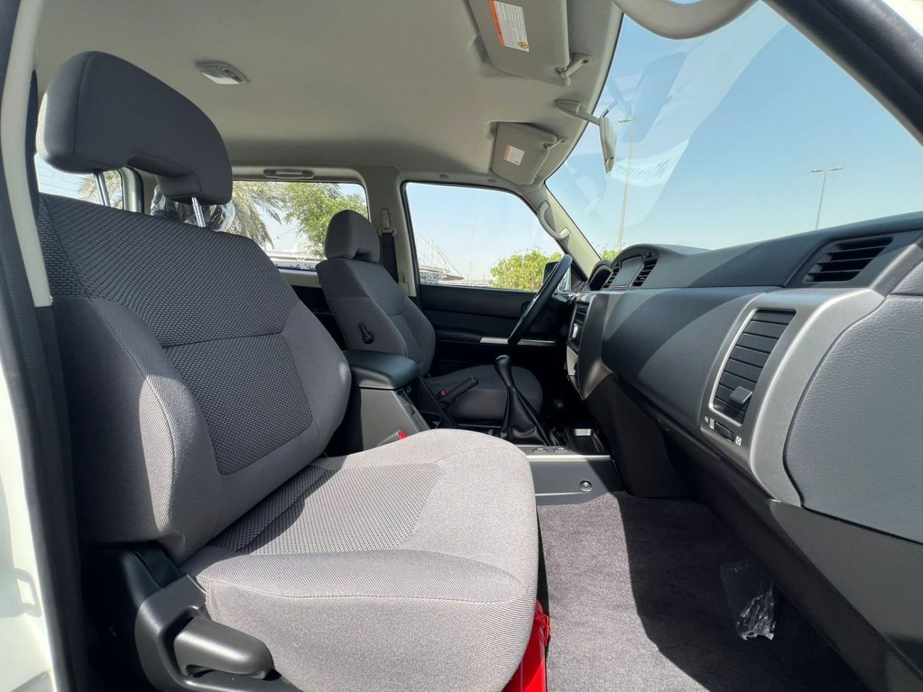 نيسان باترول سفاري GL 4.8L M/T