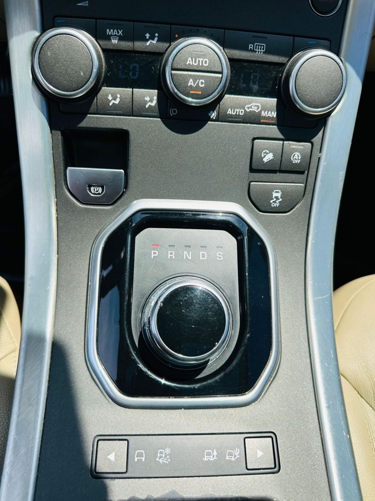 Land Rover Range Rover Evoque P200 HSE 2.0L