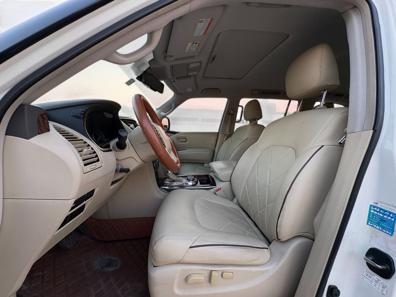 Nissan Patrol SE Platinum 4.0L 2018 | GCC SPECS | AED 1,430 per month