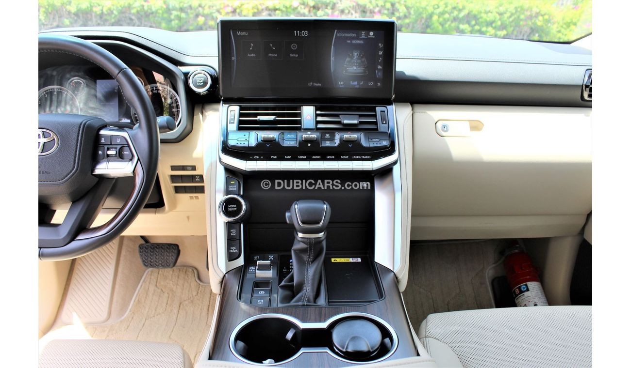 Toyota Land Cruiser GXR TWIN TURBO 2023 GCC AL FUTTAIM WARRANTY 4 YEARS SERVICE CONTRACT