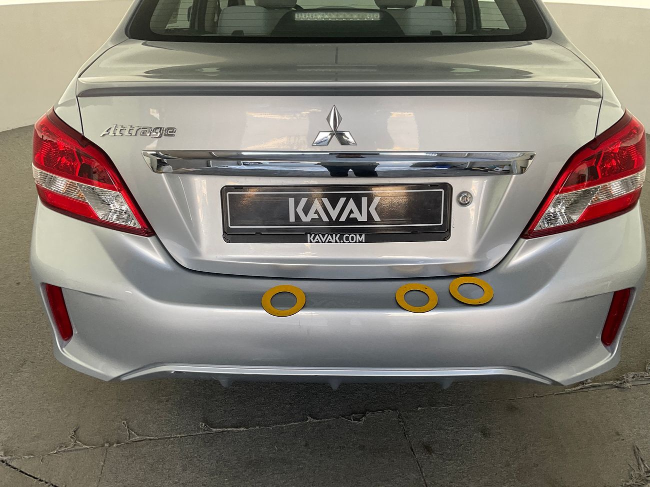 ميتسوبيشي اتراج GLX Full | شامل الضمان | 0 ﺪﻔﻋﺓ ﺃﻮﻟﻯ