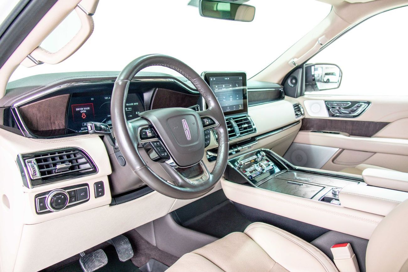 Lincoln Navigator Reserve 3.5L GCC-7 Seats-Al Tayer Warranty and Service Contract Until 05/2026-22 Inch