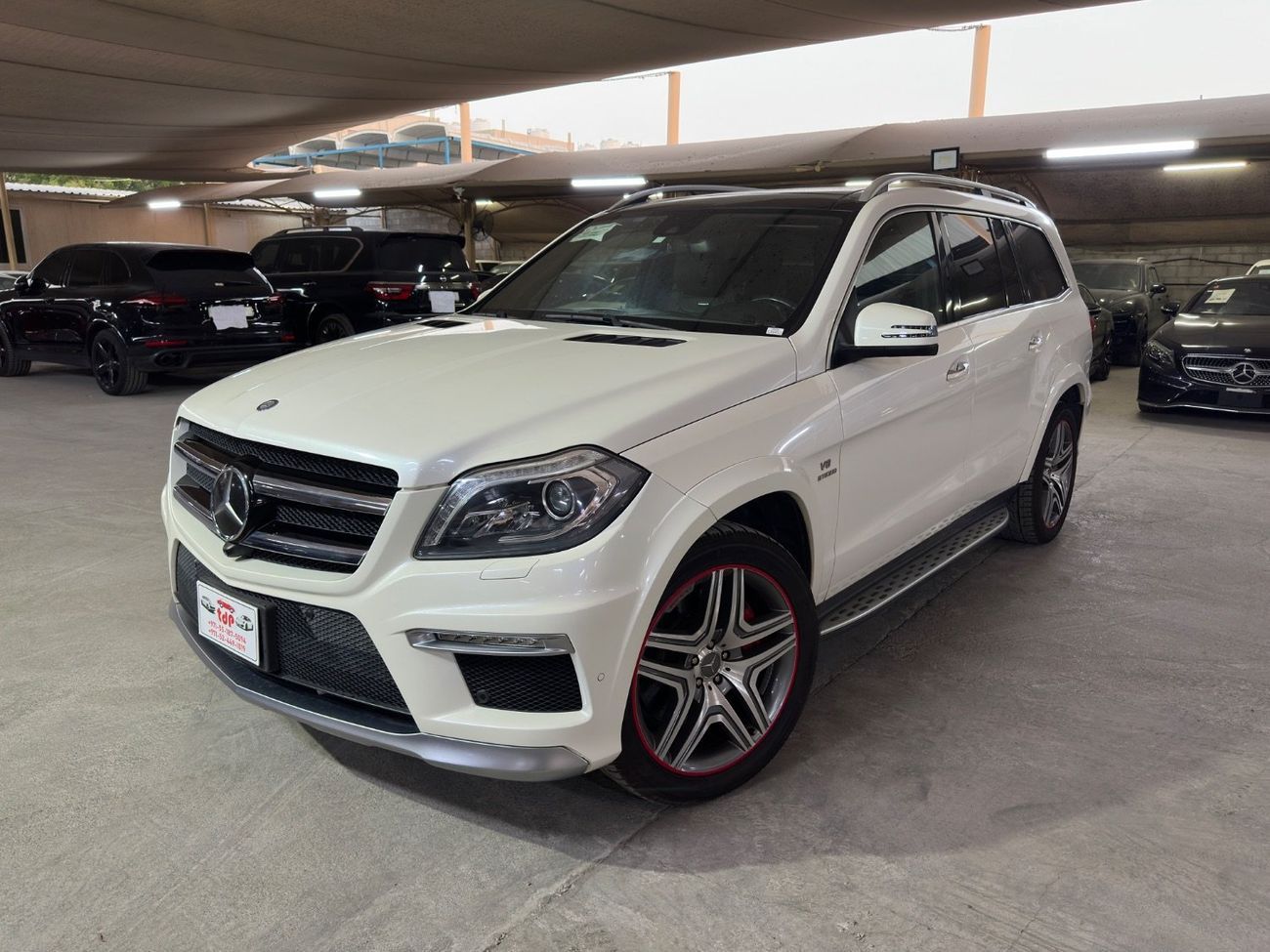 Mercedes-Benz GL 63 AMG 2014 5.5L | FULL SERVICE HISTORY | TWO KEYS | PANORAMIC ROOF | FULLY LOADED